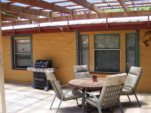 Trevalia Accommodation - Accommodation in Surfers Paradise 10