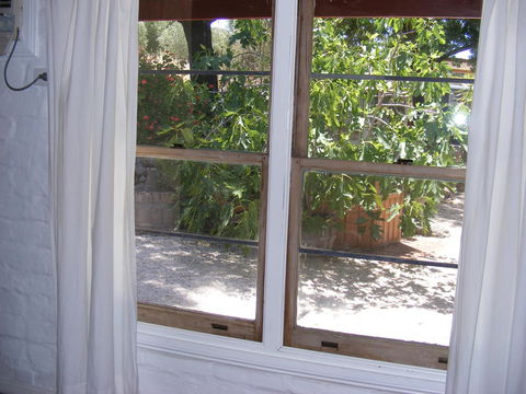 Trevalia Accommodation - Accommodation in Surfers Paradise 5