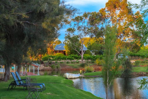 Stonewell Cottages And Vineyards - Accommodation in Surfers Paradise 16