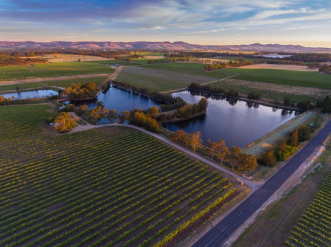 Stonewell Cottages And Vineyards - Accommodation in Surfers Paradise 38