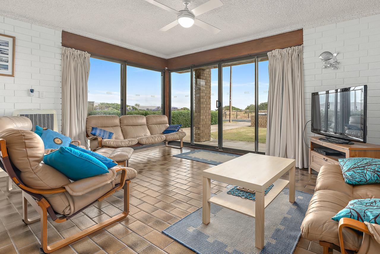 Aldinga Beach SA Accommodation in Surfers Paradise