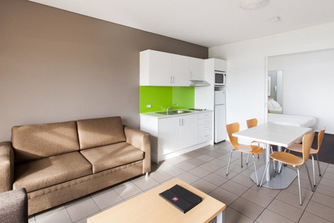 Majestic Oasis Apartments - Accommodation in Surfers Paradise 21
