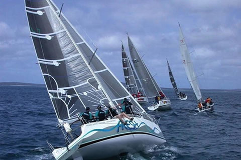 Bay 10 - Suites And Apartments - Accommodation in Surfers Paradise 26