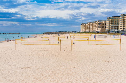 Luxury Beachside Accomodation - Accommodation in Surfers Paradise 12
