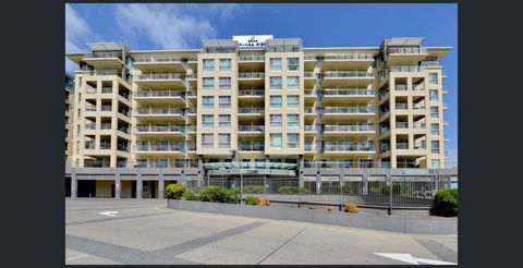 Luxury Beachside Accomodation - Accommodation in Surfers Paradise 13