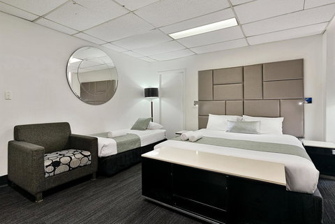 Cosmo On Bank - Accommodation in Surfers Paradise 4