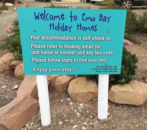 Emu Bay Holiday Homes - Accommodation in Surfers Paradise 39