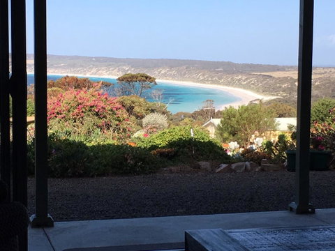Emu Bay Holiday Homes - Accommodation in Surfers Paradise 31