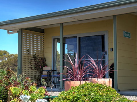 Emu Bay Holiday Homes - Accommodation in Surfers Paradise 27
