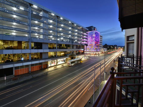 Mansions On Pulteney - Accommodation in Surfers Paradise 2