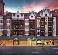 Mansions on Pulteney - Accommodation in Surfers Paradise