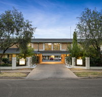 Garden City Motor Inn - Accommodation in Surfers Paradise