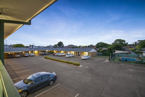 Garden City Motor Inn - Accommodation in Surfers Paradise 36