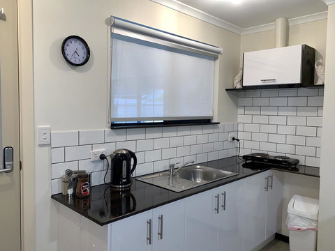 Inna Nutshell - Accommodation in Surfers Paradise 3