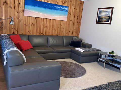 Inna Nutshell - Accommodation in Surfers Paradise 14