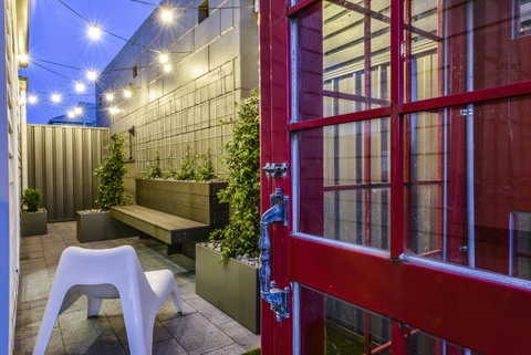 Aloha Central Luxury Apartments - Accommodation in Surfers Paradise 11