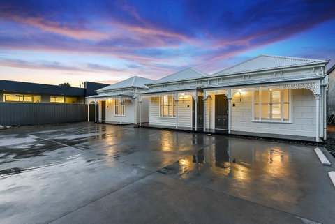 Aloha Central Luxury Apartments - Accommodation in Surfers Paradise 5