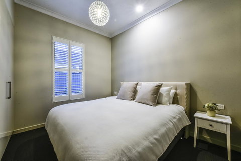 Aloha Central Luxury Apartments - Accommodation in Surfers Paradise 4