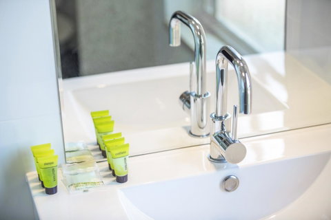 Nightcap At Rose & Crown Hotel - Accommodation in Surfers Paradise 10