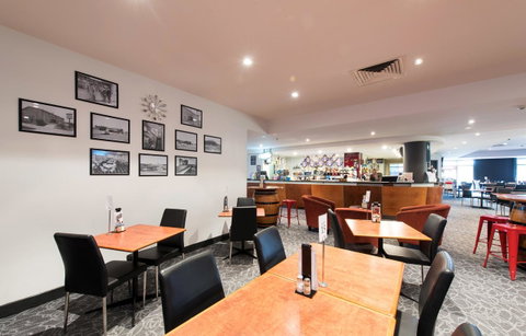 Nightcap At Rose & Crown Hotel - Accommodation in Surfers Paradise 29