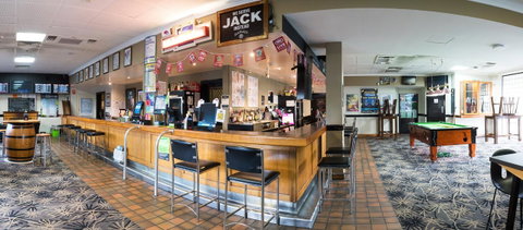 Nightcap At Rose & Crown Hotel - Accommodation in Surfers Paradise 8