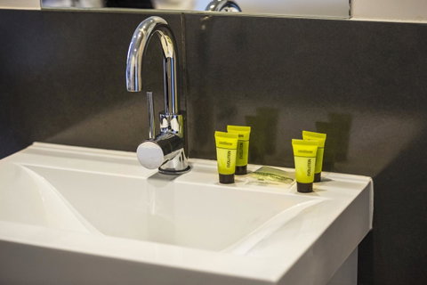 Nightcap At Rose & Crown Hotel - Accommodation in Surfers Paradise 19