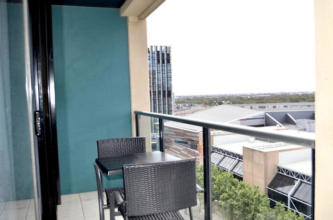 APTonNorthTCE - Accommodation in Surfers Paradise 16