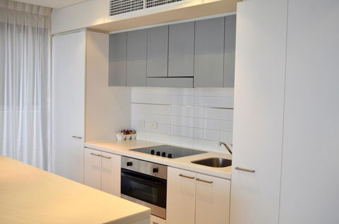 APTonNorthTCE - Accommodation in Surfers Paradise 13