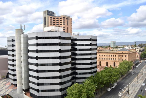 APTonNorthTCE - Accommodation in Surfers Paradise 17