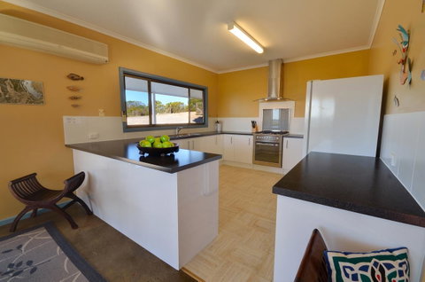Kestrel Downs - Accommodation in Surfers Paradise 7