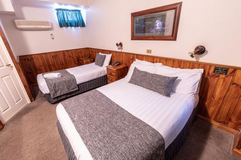 Astor Inn - Accommodation in Surfers Paradise 17