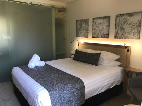 Astor Inn - Accommodation in Surfers Paradise 1