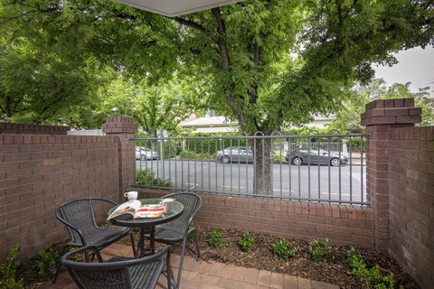 Adelaide Inn - Accommodation in Surfers Paradise 7