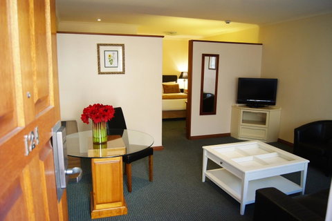 Adelaide Inn - Accommodation in Surfers Paradise 9