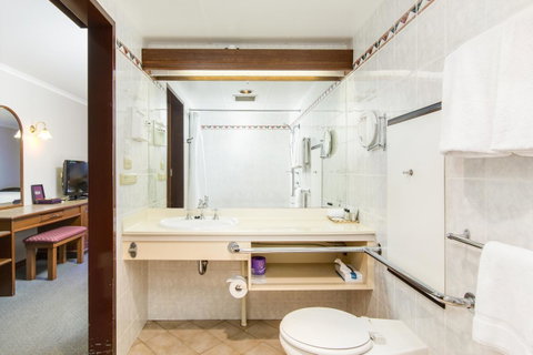 Adelaide Inn - Accommodation in Surfers Paradise 24