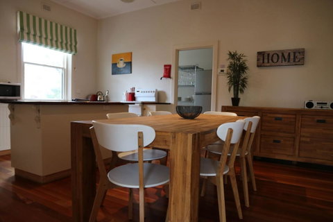 Merellaan - Accommodation in Surfers Paradise 6