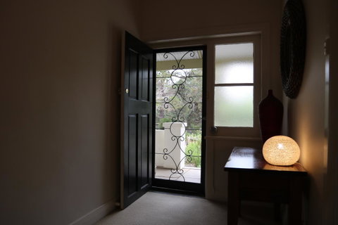Merellaan - Accommodation in Surfers Paradise 17