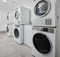 Charlestown Executive Apartments - Accommodation in Surfers Paradise