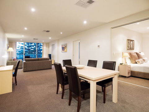Oaks Glenelg Liberty Suites - Accommodation in Surfers Paradise 24