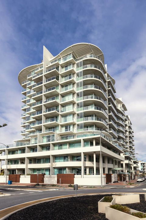 Oaks Glenelg Liberty Suites - Accommodation in Surfers Paradise 1