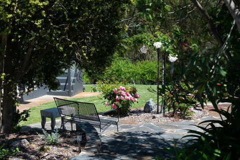 The Other House - Accommodation in Surfers Paradise 4