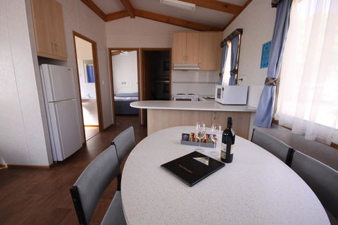 Ceduna Foreshore Caravan Park - Accommodation in Surfers Paradise 2