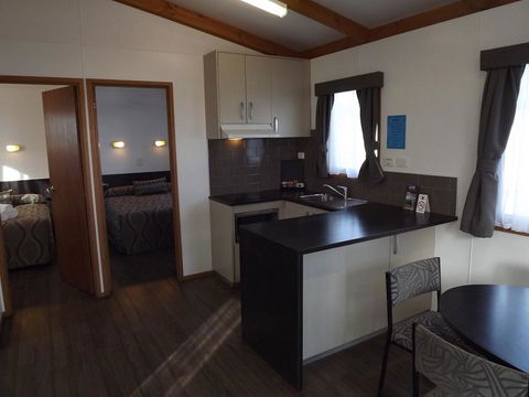 Ceduna Foreshore Caravan Park - Accommodation in Surfers Paradise 13