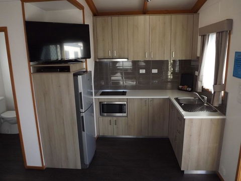 Ceduna Foreshore Caravan Park - Accommodation in Surfers Paradise 12