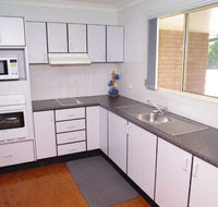 Bellhaven 1 17 Willow Street - Accommodation in Surfers Paradise
