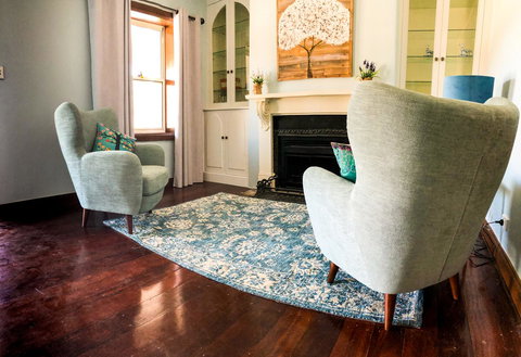 Inglenook Cottage - Accommodation in Surfers Paradise 8