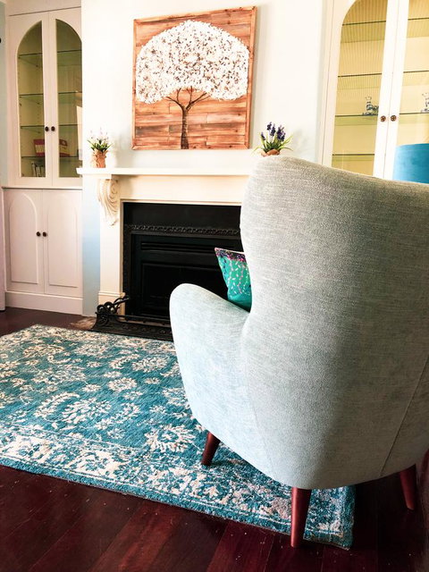 Inglenook Cottage - Accommodation in Surfers Paradise 9