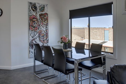 Aart Apartments - Accommodation in Surfers Paradise 20