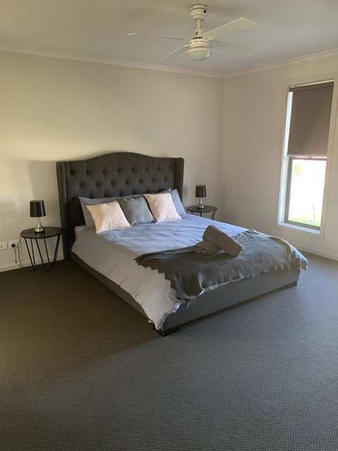 Little On Ash - Accommodation in Surfers Paradise 4