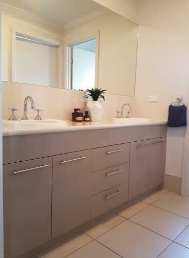Little On Ash - Accommodation in Surfers Paradise 2